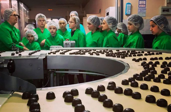 Экскурсия на фабрику по производству шоколада и кондитерских изделий «Фруже»